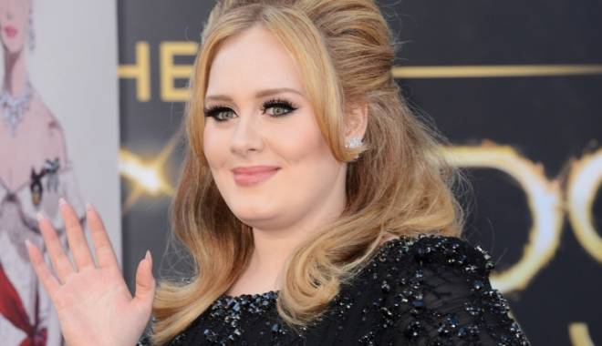 Adele a intrat în Cartea Recordurilor - adele-1448878917.jpg