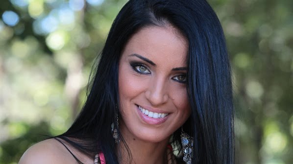 Adelina Pestrițu: 