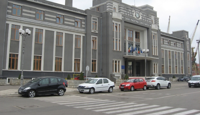 Administrația portuară stă cu sabia Consiliului Concurenței deasupra capului - administratia-1460047208.jpg