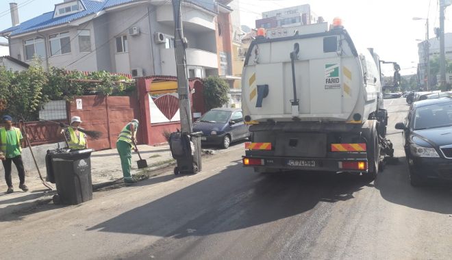Administrația locală continuă igienizarea în Constanța - administratialocala-1562363410.jpg
