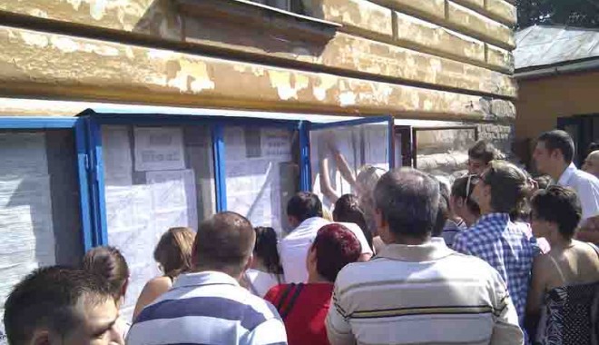 În ce licee din Constanța au rămas locuri libere pentru a doua etapă de admitere - admitere-1374420948.jpg