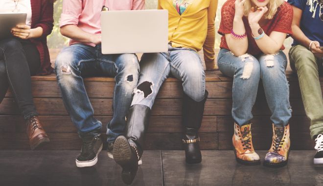 Copiii și adolescenții pot fi diagnosticați cu probleme de sănătate mintală - adolesc-1589880598.jpg