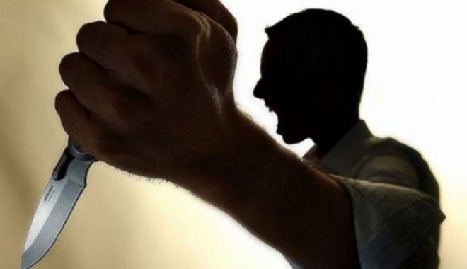Constănțean arestat preventiv după ce ȘI-A ÎNJUNGHIAT FRATELE, DE TREI ORI - adolescentinjunghiere1425060282-1480335722.jpg