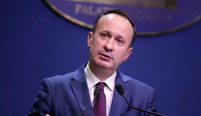 Adrian Câciu, despre plafonarea prețului la combustibil, după ce prețul a sărit de 7 lei - adrian-1643983508.jpg