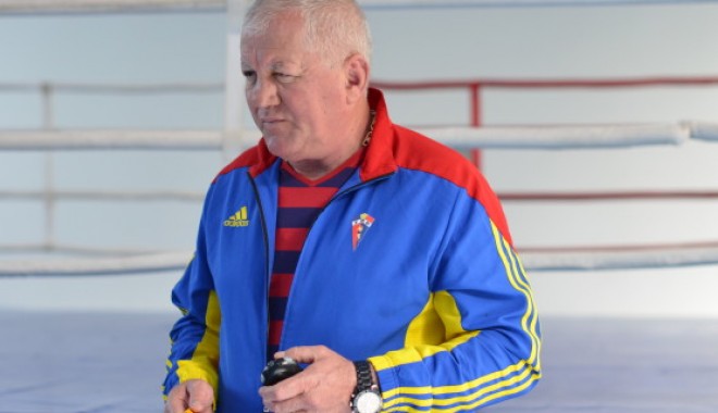 Box feminin: Antrenorul Adrian Lăcătuș, despre performanțele de la CE - adrianlacatussursasportrevolutio-1406638993.jpg