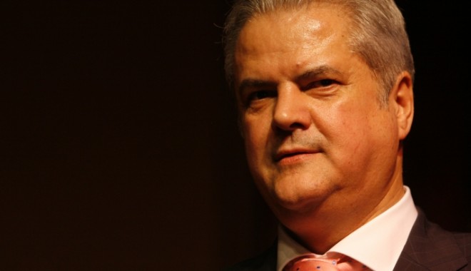 Adrian Năstase, audiat astăzi la Curtea de Apel - adriann88549900-1343197618.jpg