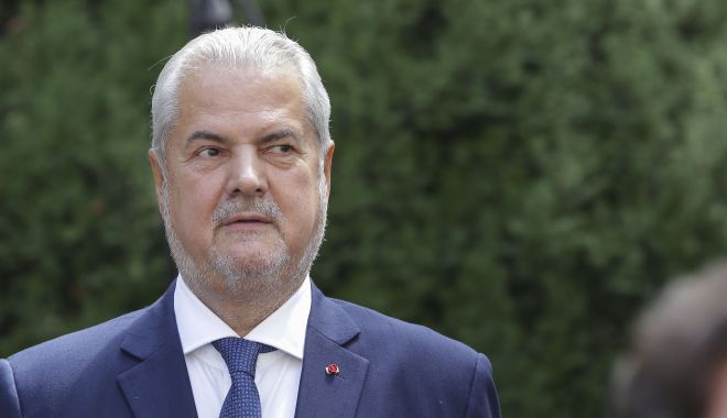 Fostul premier Adrian Năstase, apel la social-democrați pentru refondarea PSD - adriannastase-1559584813.jpg