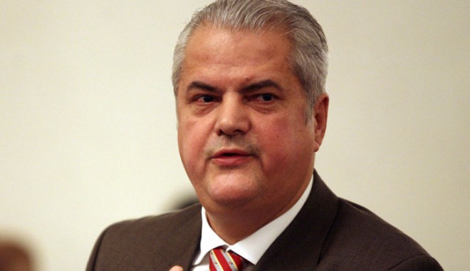 Adrian Năstase își 