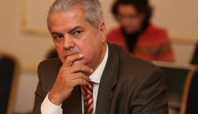 ȘOCANT: ADRIAN NĂSTASE a încercat să se sinucidă - adriannastasezambaccian-1340226955.jpg