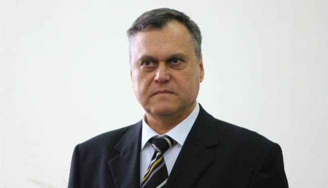Noul prefect, Adrian Nicolaescu, a depus jurământul de credință - adriannicolaescuprefectconstanta-1457020835.jpg