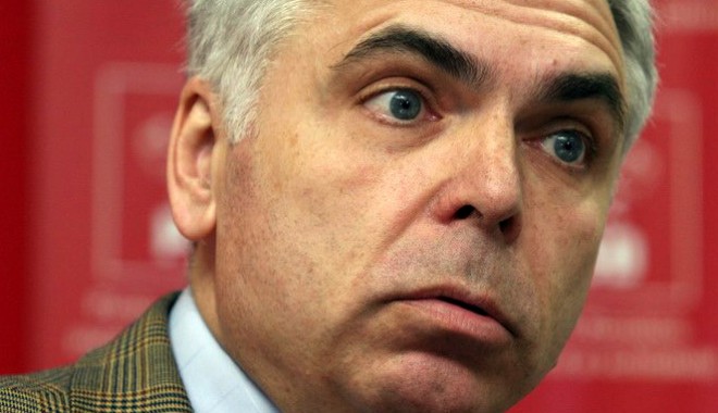 Procurorii au început urmărirea penală pe numele lui Adrian Severin, pentru luare de mită  și trafic de influență - adrianseverin1-1311352076.jpg