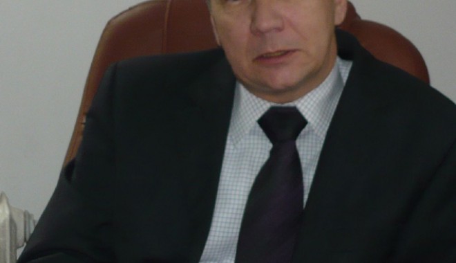 Primarul Adrian Stan are doar doi contracandidați - adrianstan2primartechirghiol-1336071617.jpg