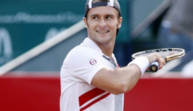 Tenis: Adrian Ungur a câștigat finala de simplu de la San Marino - adrianungursursagsprojpg-1407740569.jpg