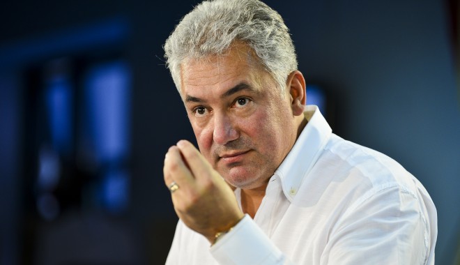 AVEREA lui Videanu, sub SECHESTRU: VILA din Snagov și 60 de milioane de euro - adrieanvideanu260306974600-1380530160.jpg