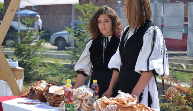 Adulter la țară - adulter-1392641446.jpg