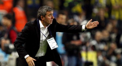 Hagi: ori are rezultate, ori pleacă de la Galata! - aea65ad6da80d8eb1b55d0b8113b98a5.jpg