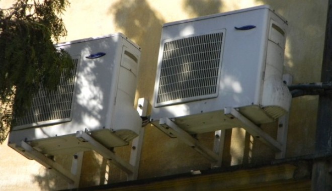 Până și hoților le este cald. Se fură aparatele de aer condiționat! - aerconditionat1600x4501350938116-1371651477.jpg