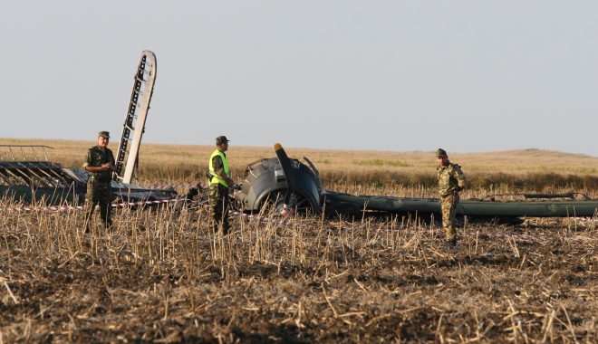Tragedia aviatică de la Tuzla. 7 ani, 12 morți și nici un vinovat. 