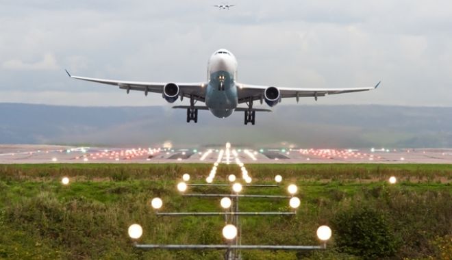 Primul zbor charter cu turişti israelieni aterizează la Constanţa