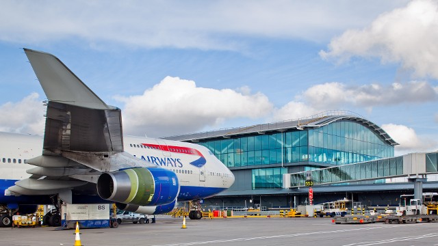 Anchetă după găsirea unor informații privind securitatea aeroportului Heathrow - aeroportlondonheathrow-1509282490.jpg