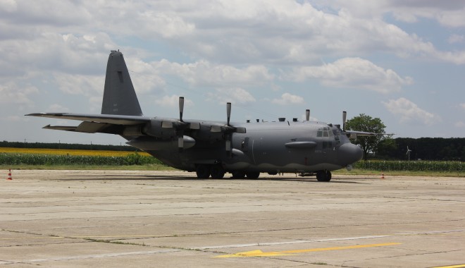 Toate zborurile militare SUA de tranzit din Afganistan, transferate din Kîrgîzstan în România - aeroportmihailkogalniceanu9-1394207675.jpg