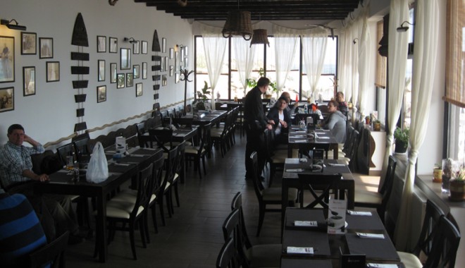 Afaceri în creștere cu 8,9%, în hoteluri și restaurante - afacerile-1410367434.jpg