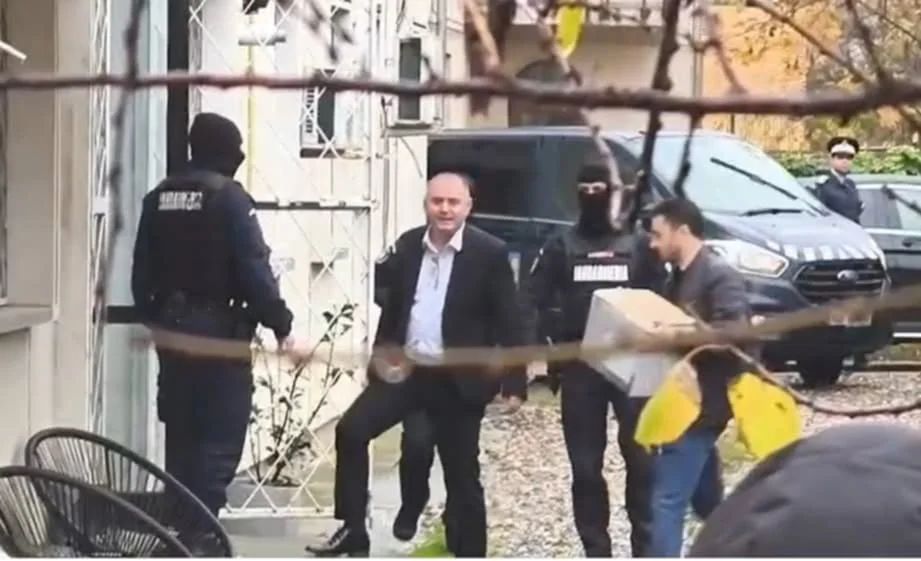 Un afacerist a fost reținut de procurori. Ar fi plătit 1,5 milioane de euro pentru o audiență la Bolojan