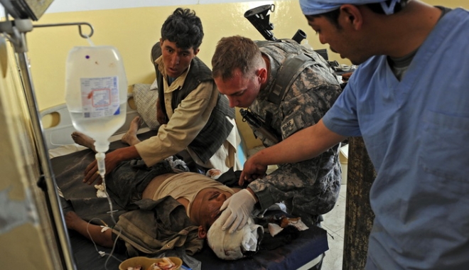 Ultimul bilanț al exploziei de la baza aeriană din Afghanistan: patru morți - afg-1478946209.jpg