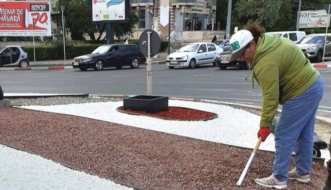 A fost reamenajat sensul giratoriu de la Podul de la Butelii - afostreamenajat2-1590771254.jpg