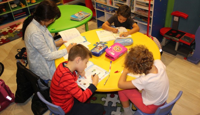 Pentru copii ambițioși și părinți pretențioși, un alt fel de after-school - afperschool1-1412266577.jpg