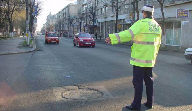 A fugit cu mașina  pe care trebuia  să o ducă la reparat - afugitcumasinareparat-1423067808.jpg