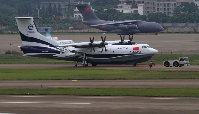 Cel mai mare avion amfibiu din lume a realizat zborul inaugural - ag600-1493560349.jpg
