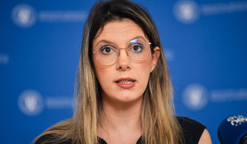 Moțiunea simplă împotriva ministrului Mediului a trecut în Senat, cu voturile PSD. Diana Buzoianu refuză demisia