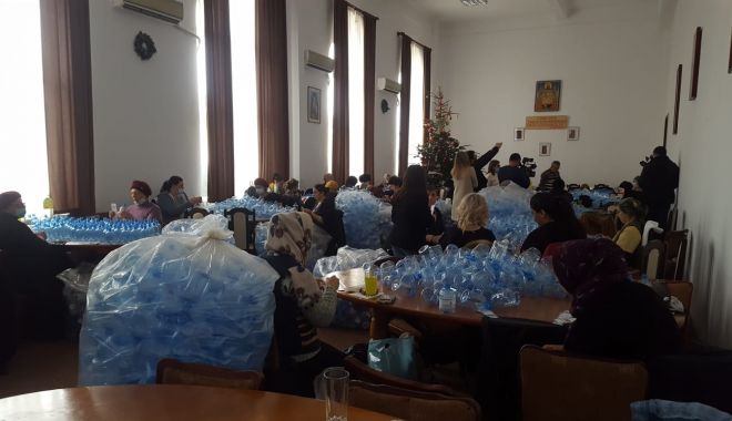 Praznicul Botezului Domnului în Arhiepiscopia Tomisului - agheazma-1641215814.jpg