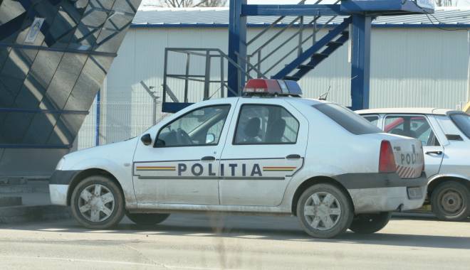 Armă descoperită în Portul Constanța - agigeaportrorovamamasinapolitiaf-1443537408.jpg