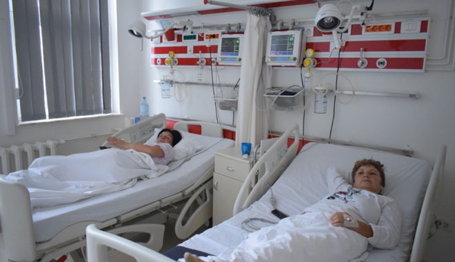 Zilnic, sute de constănțeni ajung la Spitalul Județean - aglomeratiespital-1485533911.jpg