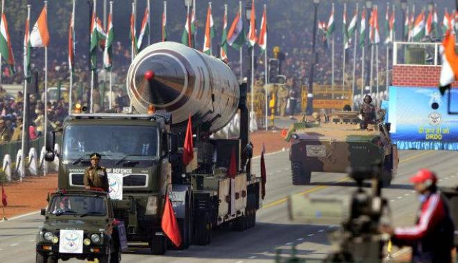 Lansator mobil pentru rachete nucleare cu rază lungă de acțiune, testat cu succes în India - agniv-1422797094.jpg