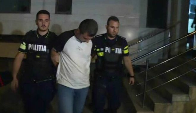 Agresor sexual prins de polițiști. Bărbatul ataca femeile în lift