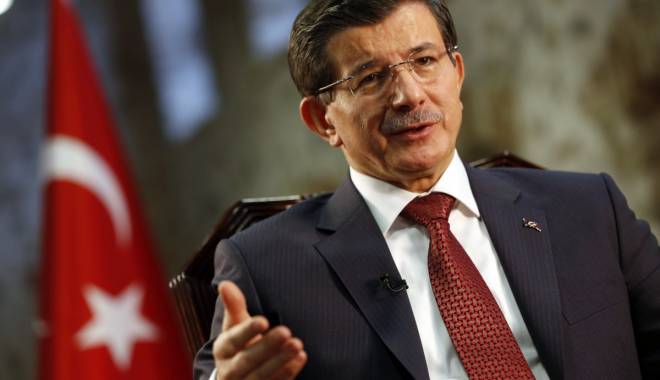 Turcia: Premierul Ahmet Davutoglu, mandatat de președintele Erdogan să formeze un guvern interimar - ahmetdavutoglu-1440503607.jpg