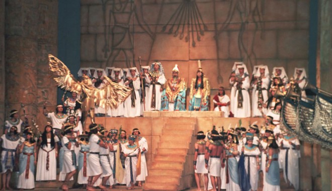 Invitați de renume la Festivalul Internațional al Muzicii și Dansului - aida-1318005394.jpg