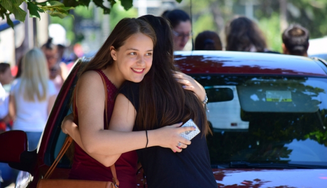 Ai luat media 10  la capacitate  sau la bac?  Vei fi premiat! - ailuat10-1502374769.jpg