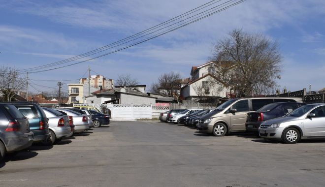 A început inventarierea locurilor de parcare, la Mangalia - ainceput-1551214165.jpg