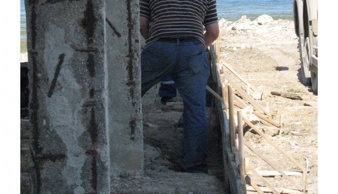 A început amenajarea bazei nautice de la Techirghiol - ainceputconstructiabazeiclubului-1339832489.jpg