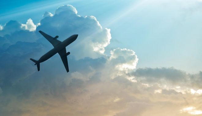 Avion de pasageri furat și prăbușit intenționat. FBI face anchetă - aircraftistockipopba-1534068068.jpg