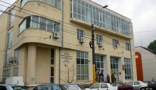 ANOFM. Iată câte locuri de muncă sunt disponibil astăzi - ajofmlocuridemunca4-1384763023.jpg