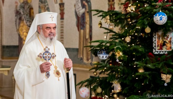 Patriarhul Daniel: Crăciunul este sărbătoarea darurilor spirituale și materiale - ajun100-1577278220.jpg