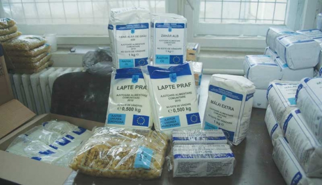 Primăria Ovidiu a început distribuția ajutoarelor de la UE - ajutoareue0607-1467197510.jpg