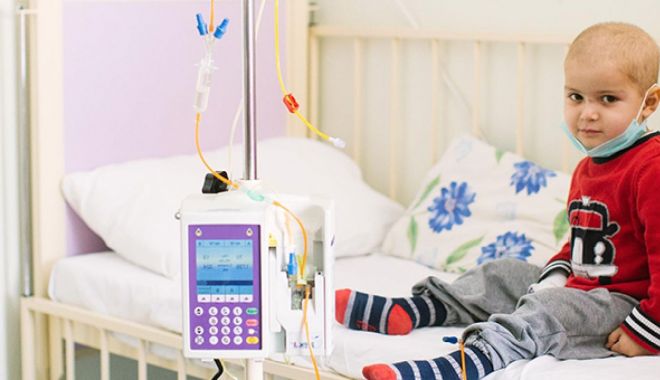 Copiii bolnavi de cancer din Ucraina, preluaţi de medicii români - ajutorcopiicancer-1647791131.jpg