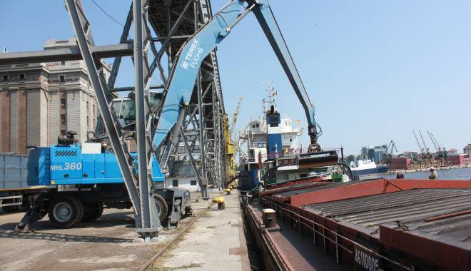 Alarmă: exporturile românești sunt în scădere - alarma3-1457685858.jpg
