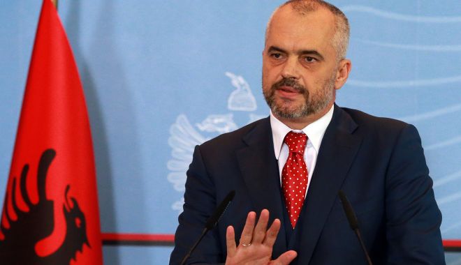 Albania vrea să-și intensifice eforturile pentru a deveni membră a UE - albania-1568571454.jpg